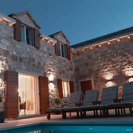 Villa Luxury Ani, Eco-ethno Village Dol Postira