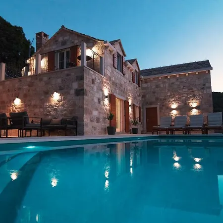 Luxury Ani, Eco-ethno Village Dol Postira